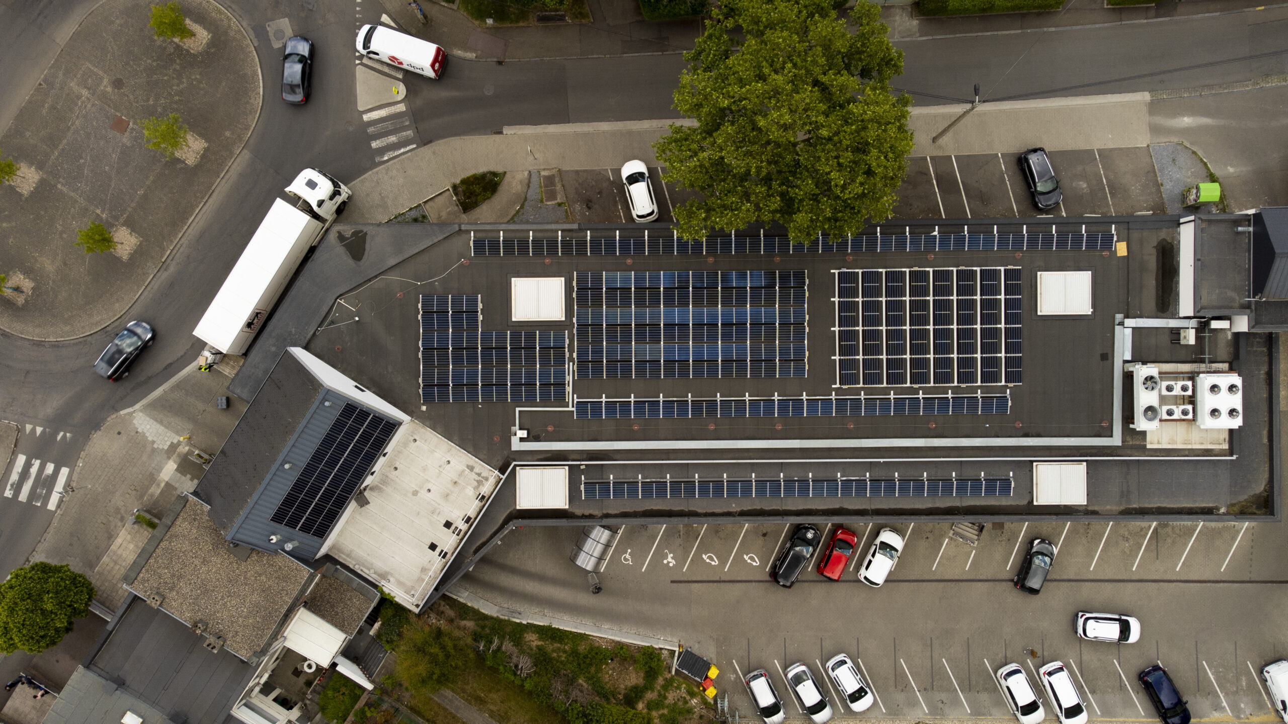 installation-grande-puissance-photovoltaique-gramme14